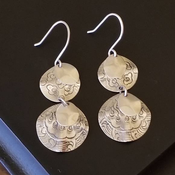 RARE Silpada Engraved Sterling Silver Earrings - Picture 5 of 12